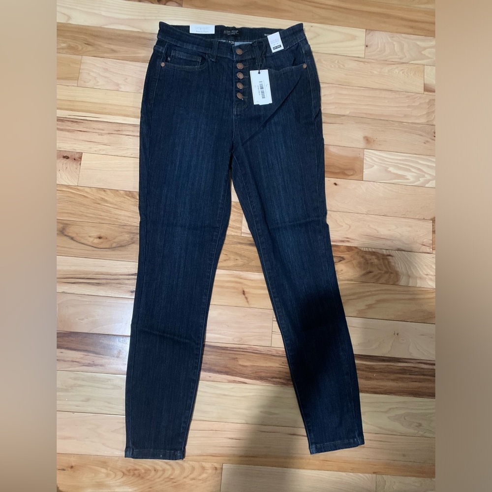Button fly Judy Blue Jeans - Picture 1 of 2